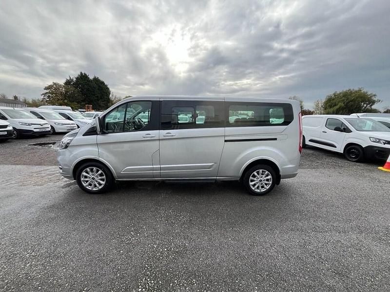 Used Ford Tourneo Custom Titanium 2022 Silver Van