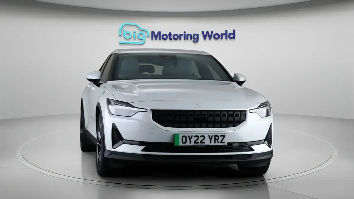 Used Polestar 2 Standard Range Single Motor 300 kW (408 HP) 2022 White Hatchback