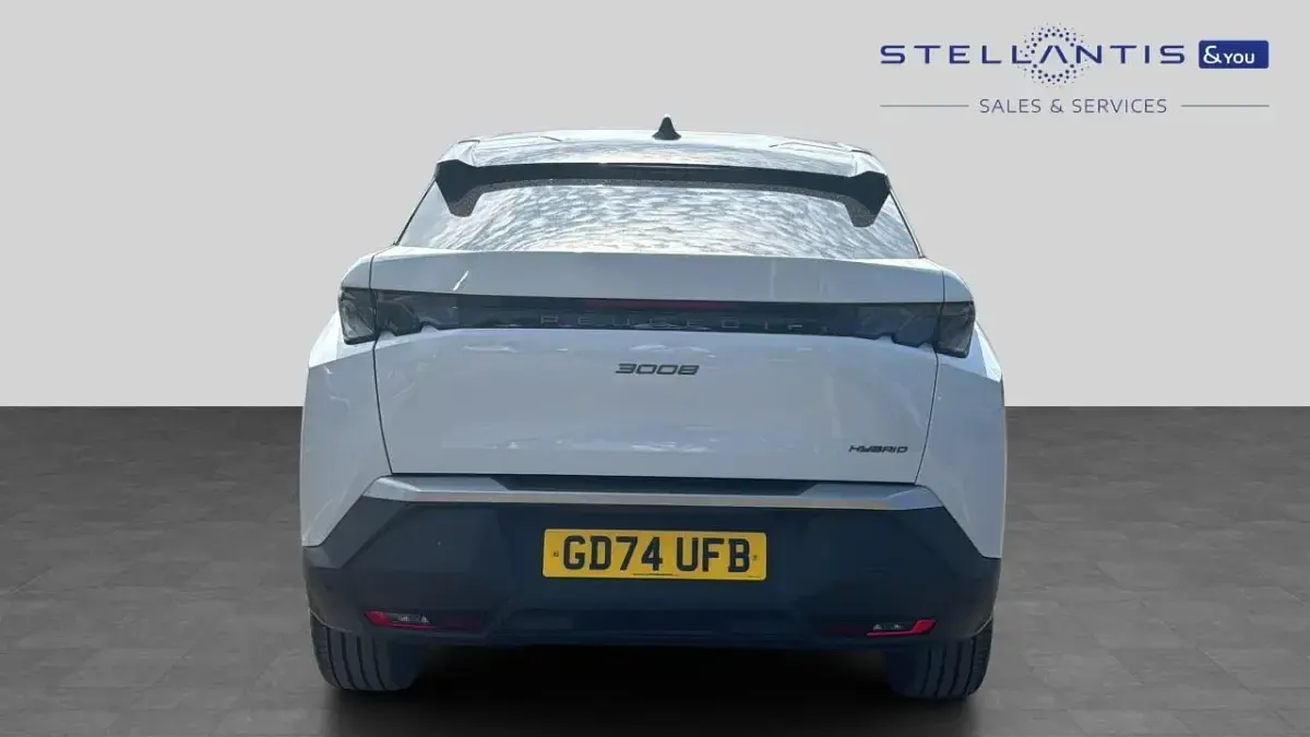 Used Peugeot 3008 GT 134 HP (98 kW) 2025 White SUV