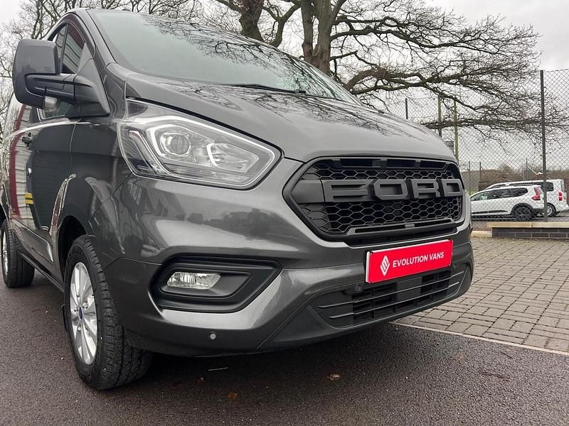Used Ford Transit Custom Limited 130 HP (95 kW) 2020 Grey Van