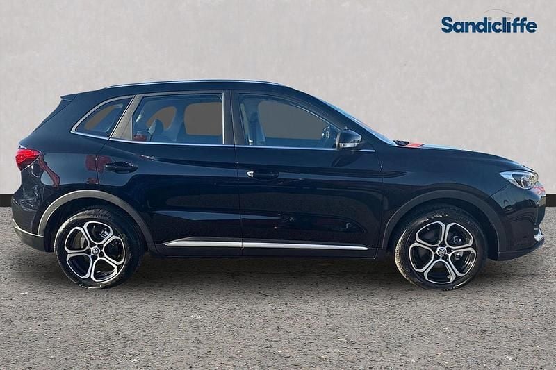 Used MG ZS SE 196 HP (144 kW) 2024 Metallic  black pearl SUV