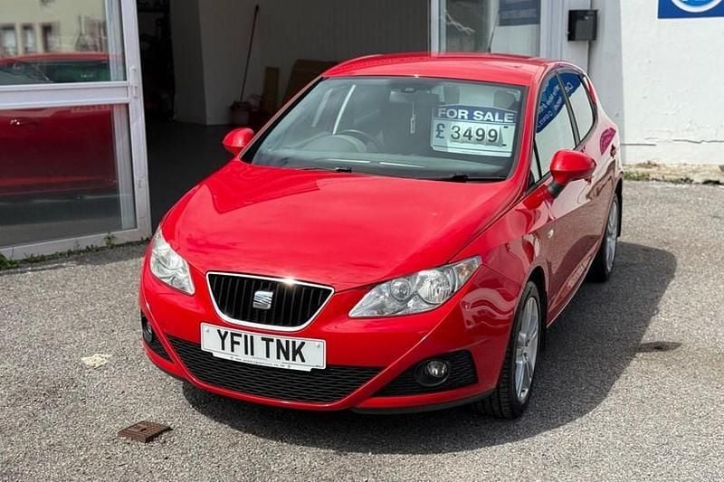 Red Used 2011 Seat Ibiza Copa Hatchback | £3,499 (Good price) - Image 1/1