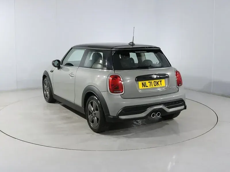 Used Mini Cooper S Classic 176 HP (129 kW) 2021 Grey Hatchback