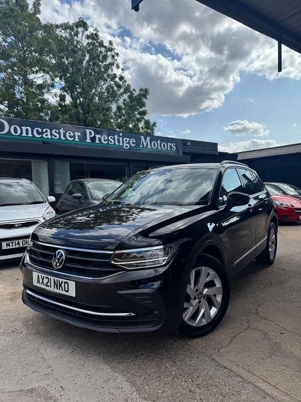 Black Used 2021 VW Tiguan Life SUV | £12,195 (Super price) - Image 1/4