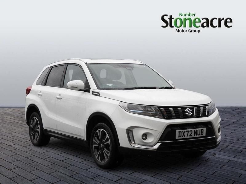 Used Suzuki Vitara SZ5 129 HP (94 kW) 2022 White Hatchback