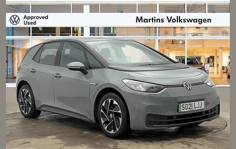 Grey Used 2021 VW ID.3 Pro Performance Hatchback | £13,795 (Good price) - Image 1/4