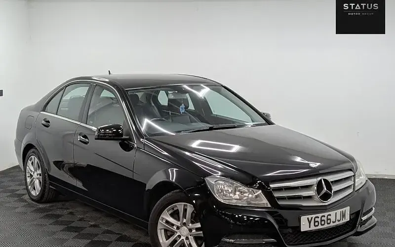 Begagnad Mercedes C180 Executive 156 HK (114 kW) 2013 Sedan