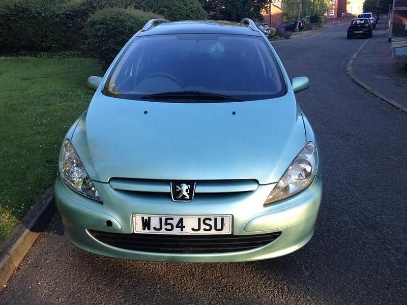 Used Peugeot 307 S 110 HP (80 kW) 2004 Green Estate