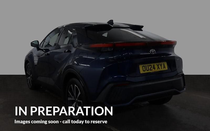 Used Toyota C-HR Design 140 HP (102 kW) 2026 SUV