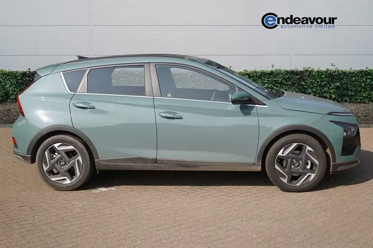 Used Hyundai Bayon Ultimate 100 HP (73 kW) 2026 Green SUV