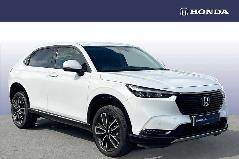 Metallic platinum white Used 2023 Honda HR-V Advance SUV | £22,173 (Fair price) - Image 1/4