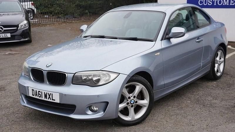 Used BMW 118 Coupé Sport Line 143 HP (105 kW) 2011 Blue Coupe