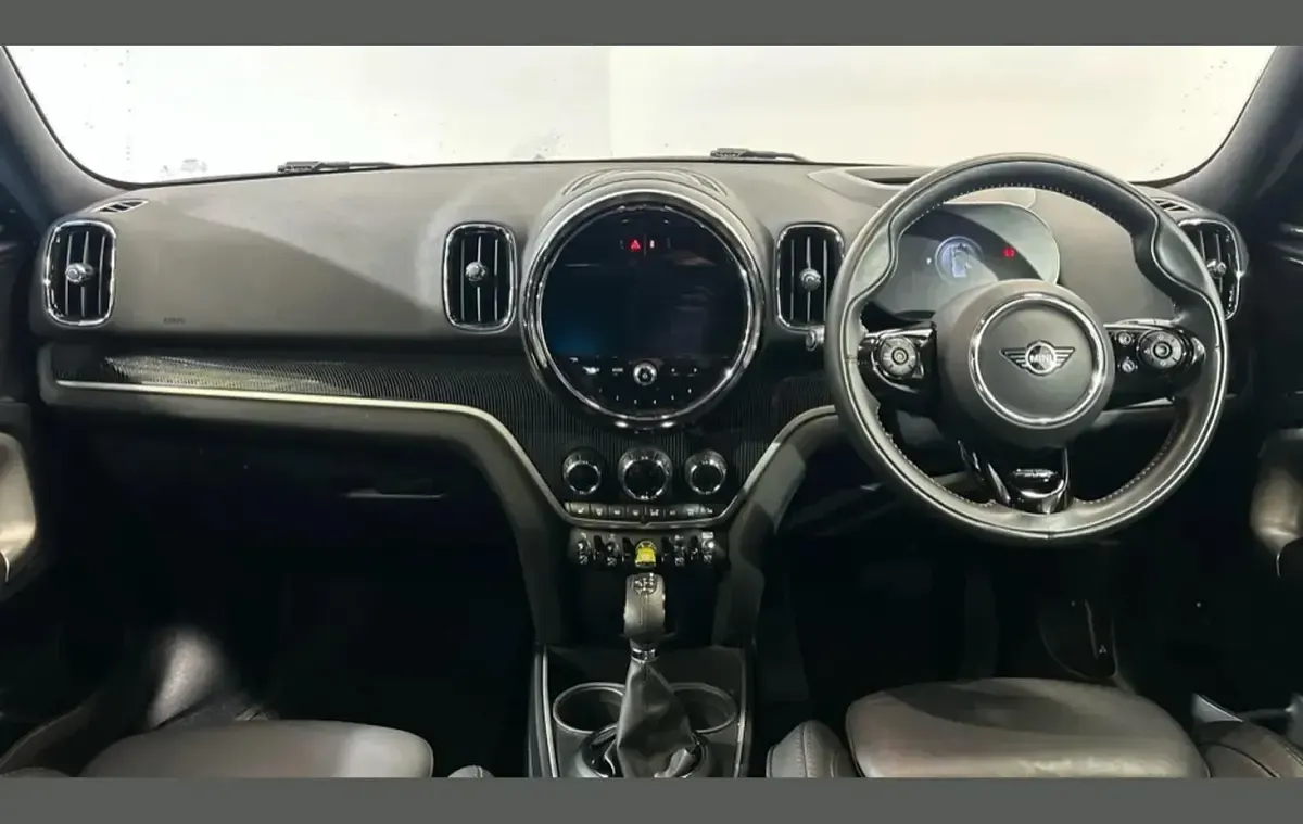 Used Mini Cooper S Countryman Exclusive 219 HP (161 kW) 2020 Silver SUV
