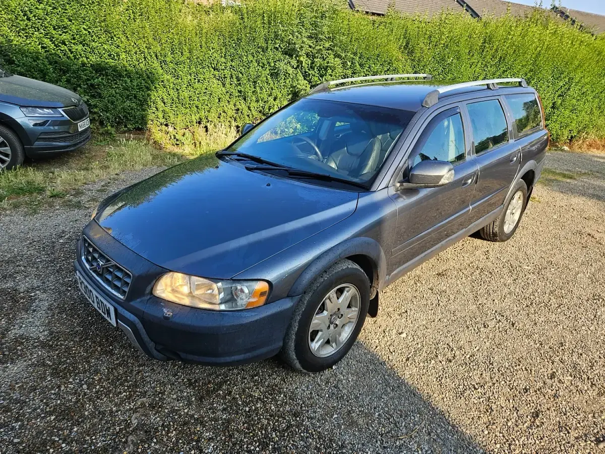 Used Volvo XC70 SE 185 HP (136 kW) 2007 Titanium grey pearl Estate