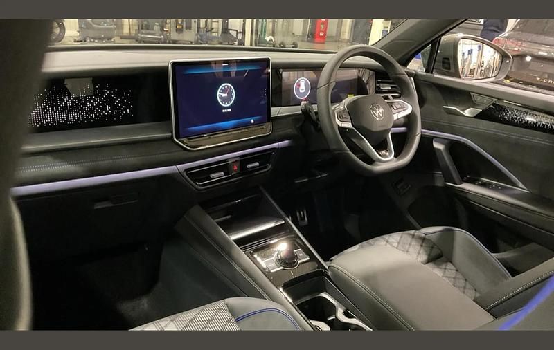 Used VW Tayron R-line Edition 267 HP (196 kW) 2025 Green SUV