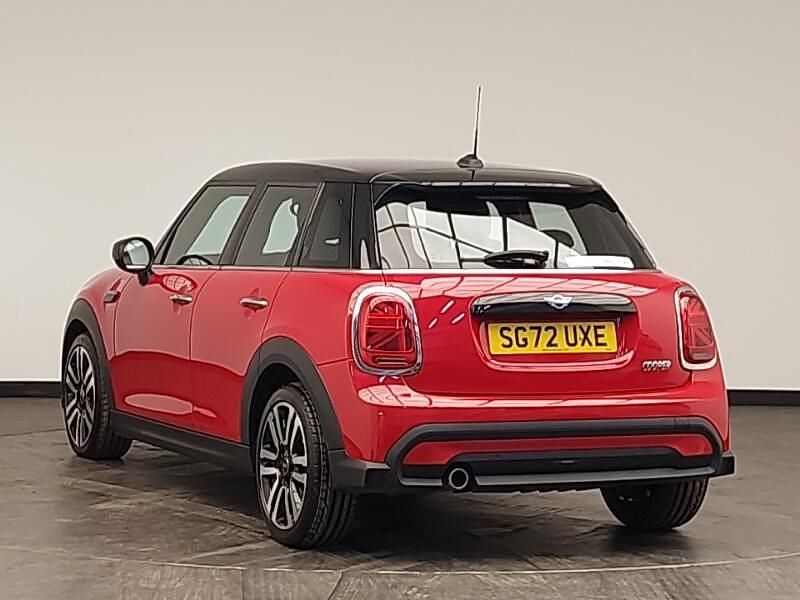 Used Mini Cooper Exclusive 136 HP (100 kW) 2022 Red Hatchback