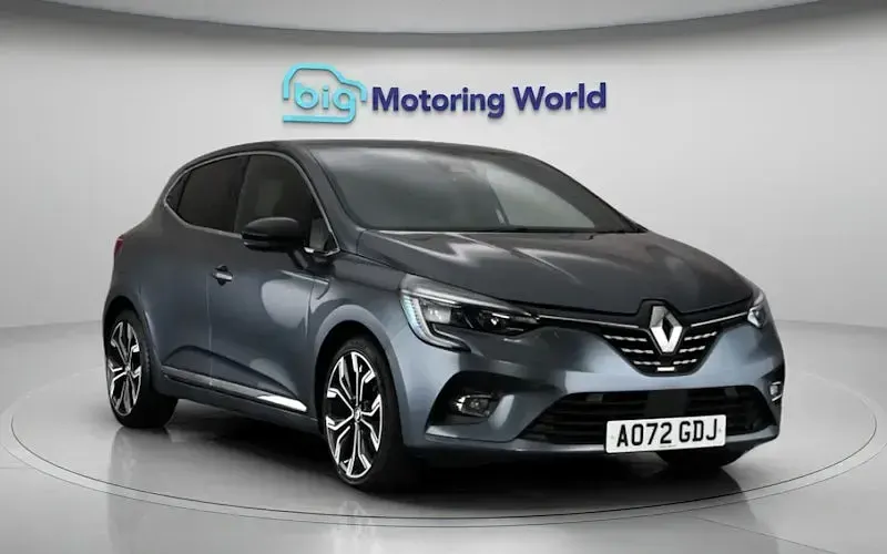 Used Renault Clio Techno 145 HP (106 kW) 2022 Grey Hatchback