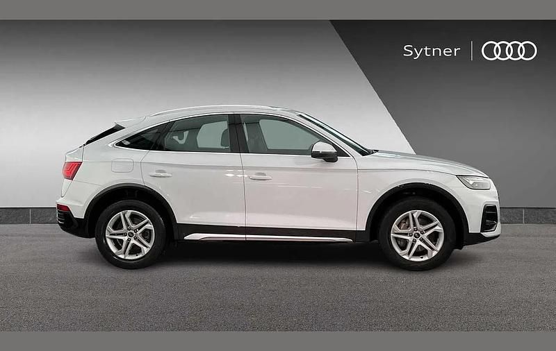 Used Audi Q5 Sportback Sport 200 HP (147 kW) 2022 White SUV