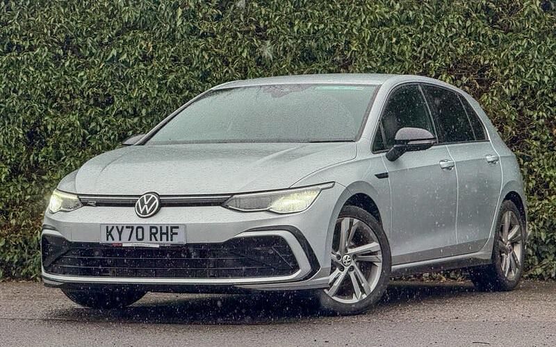 Used VW Golf VIII R-line 131 HP (96 kW) 2024 Hatchback