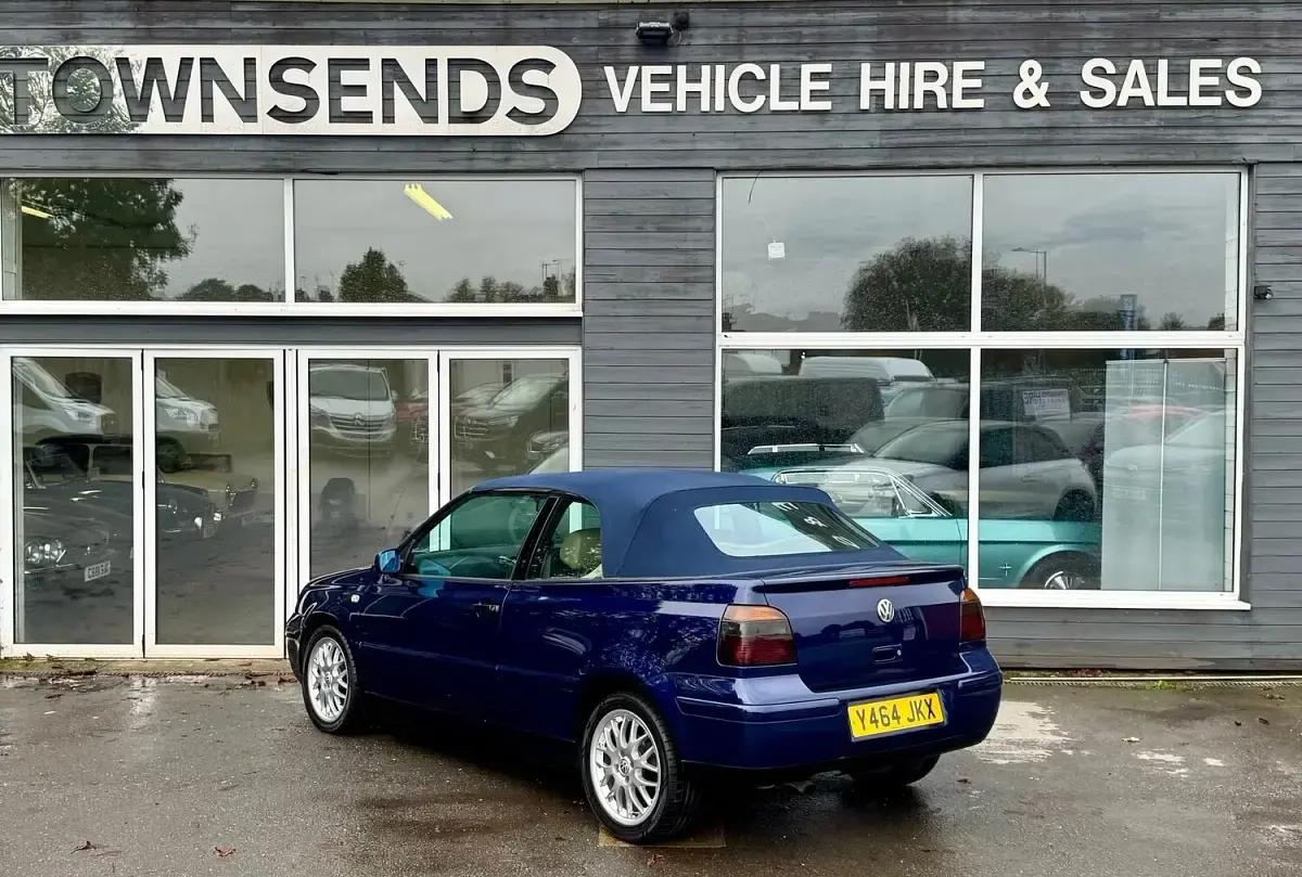 Used VW Golf Cabriolet 116 HP (85 kW) 2001 Blue Cabriolet