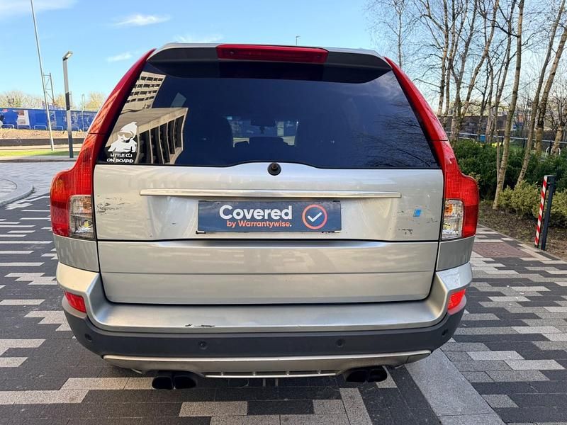 Used Volvo XC90 R-Design 182 HP (133 kW) 2008 Silver SUV