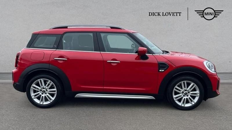 Used Mini Cooper Countryman Exclusive 134 HP (98 kW) 2021 Red SUV