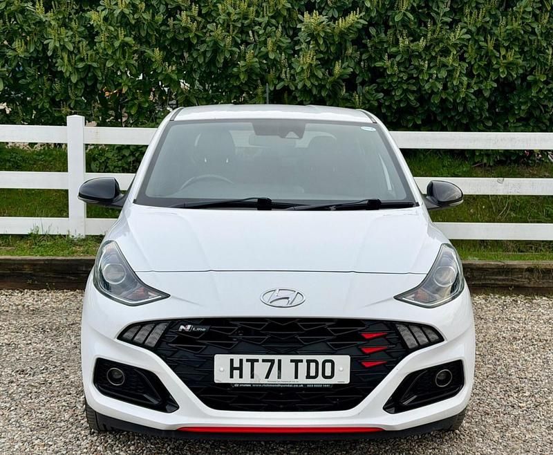 Used Hyundai i10 N Line 100 HP (73 kW) 2022 White Hatchback