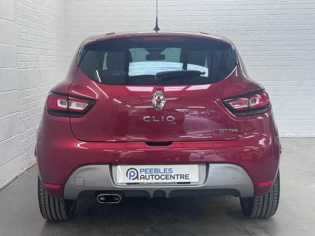 Used Renault Clio GT-Line 90 HP (66 kW) 2019 Red Hatchback