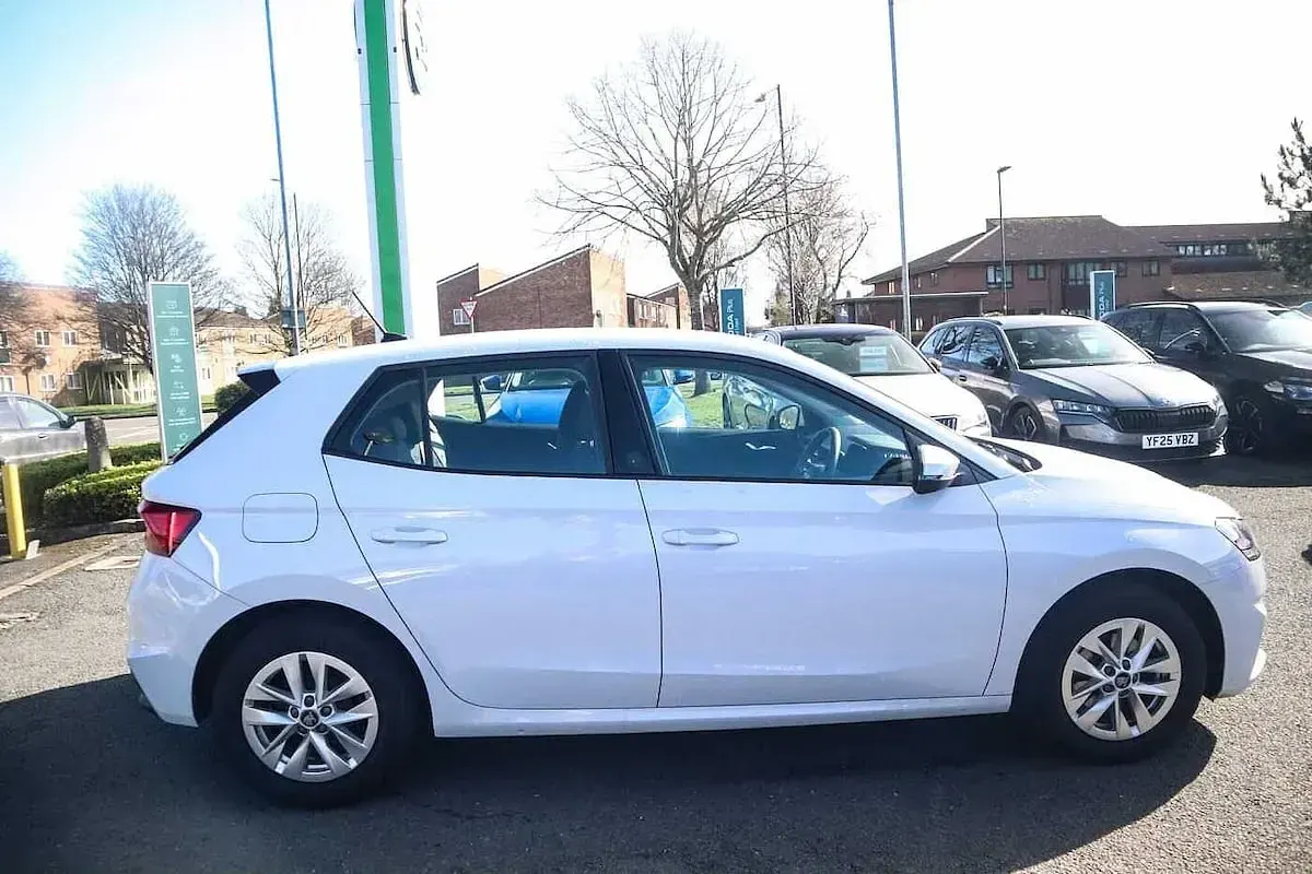 Used Skoda Fabia SE 113 HP (83 kW) 2025 White Hatchback