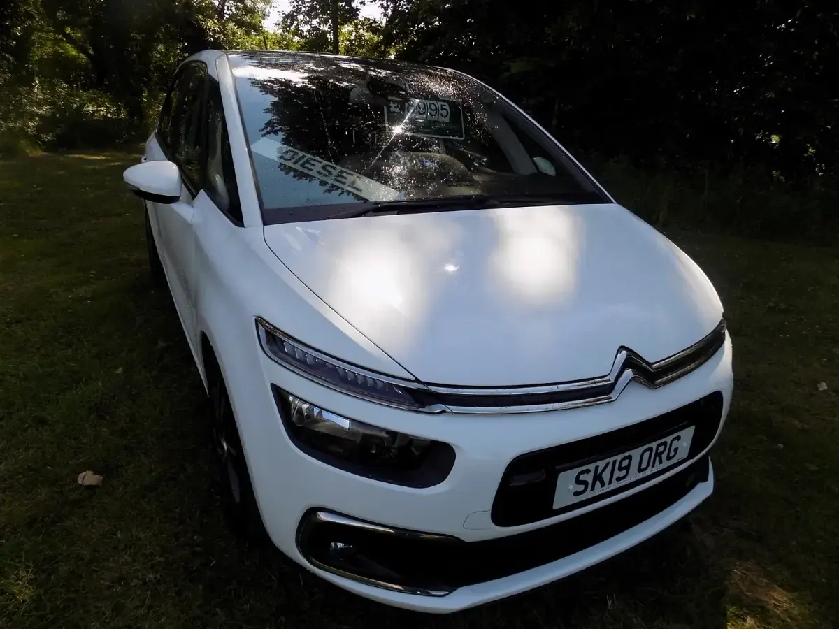 Used Citroën C4 Flair 2019 White MPV
