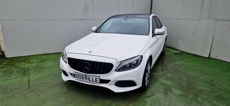White Used 2016 Mercedes C200 Premium Sedan | £10,995 (Fair price) - Image 1/4