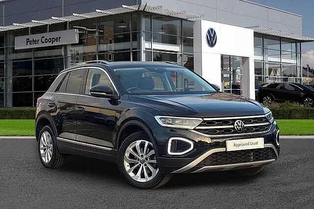 Black Used 2022 VW T-Roc Style SUV | £18,415 (Fair price) - Image 1/4