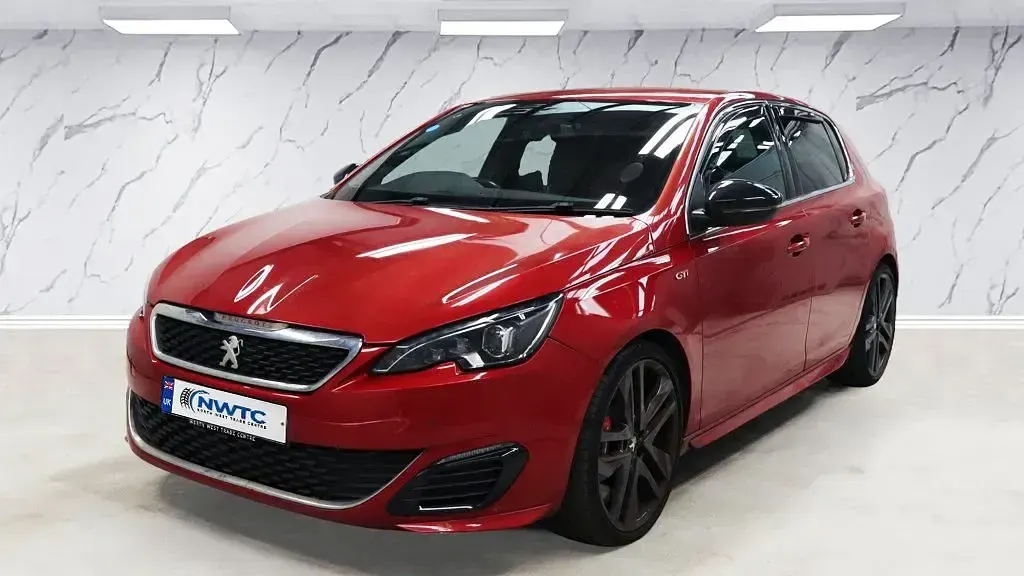 Used Peugeot 308 GTi by Peugeot Sport 270 HP (198 kW) 2017 Red Hatchback