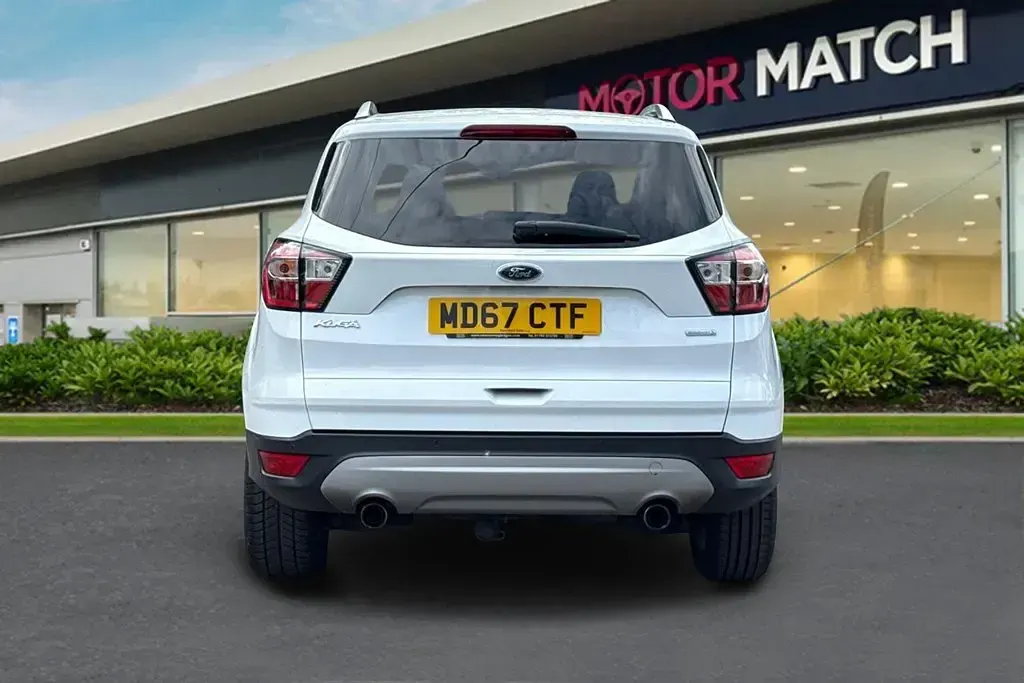 Usado Ford Kuga Titanium 2018 Blanco SUV