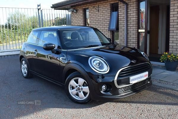 Black Used 2020 Mini ONE Classic Hatchback | £10,395 (Fair price) - Image 1/4