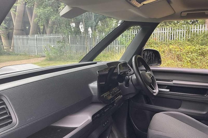 Used VW ID. Buzz 150 kW (204 HP) 2024 Green MPV