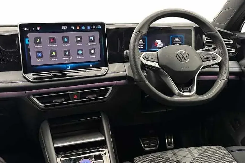 Used VW Tiguan R-line 272 HP (200 kW) 2025 Green SUV