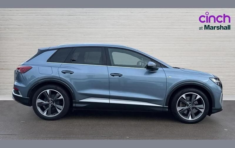Used Audi Q4 e-tron S-Line 219 kW (299 HP) 2021 Blue SUV
