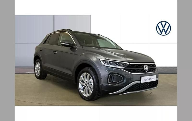 Other New 2024 VW T-Roc Match SUV | £31,978 (Fair price) - Image 1/4