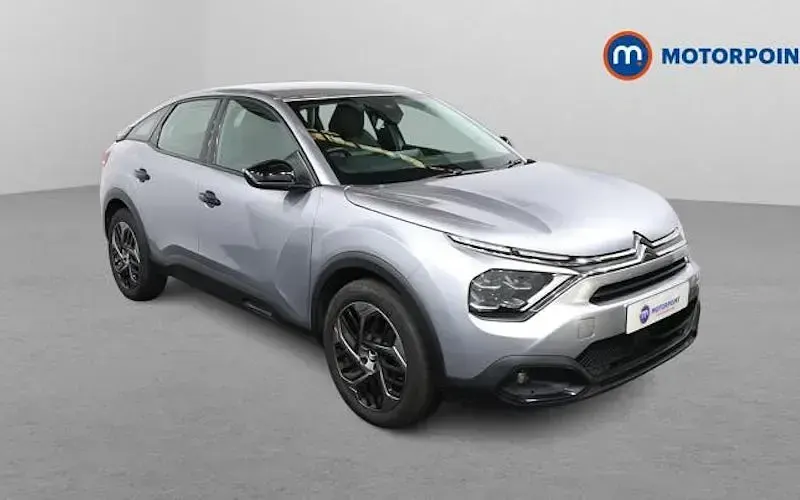 Second-hand Citroën C4 PureTech 101 CP (74 kW) 2023 SUV
