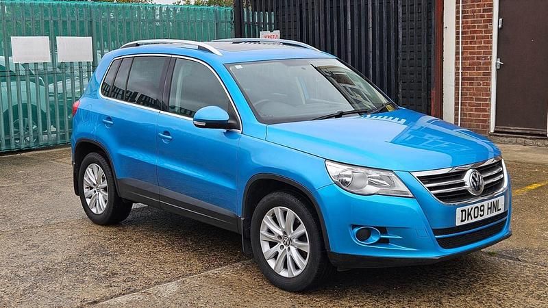 Used VW Tiguan SE 200 HP (147 kW) 2009 Blue SUV