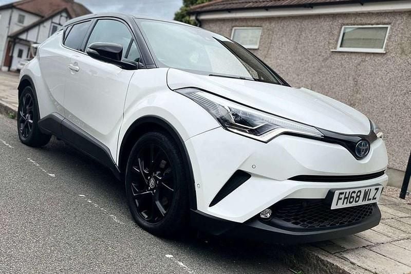 White Used 2019 Toyota C-HR SUV | £10,499 (Super price) - Image 1/1