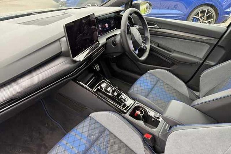 Used VW Golf VIII R 333 HP (244 kW) 2026