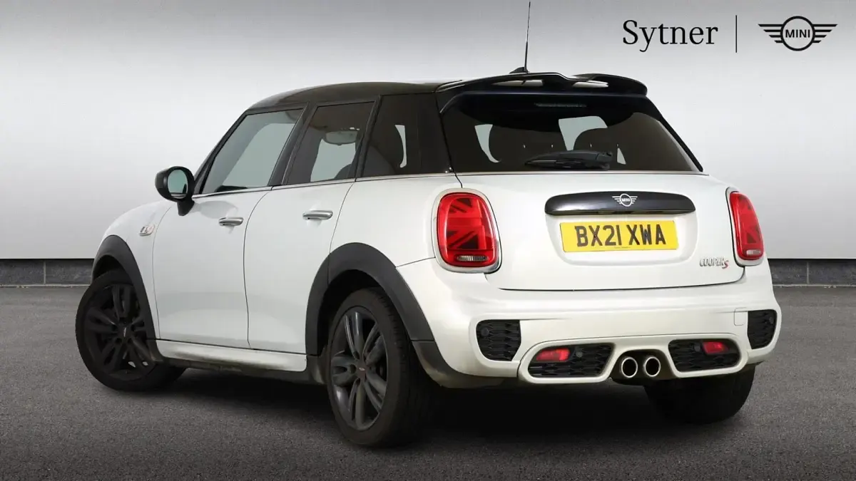 Used Mini Cooper S Hatch 189 HP (139 kW) 2021 Silver Hatchback