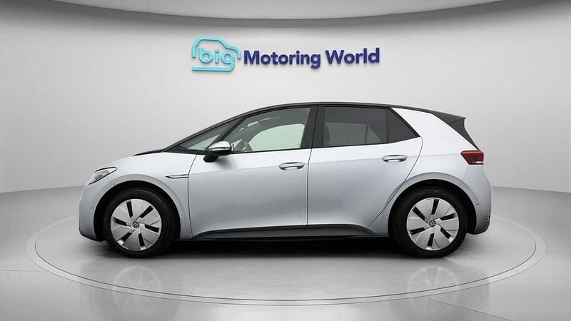 Used VW ID.3 Pro Performance 150 kW (204 HP) 2023 Silver Hatchback