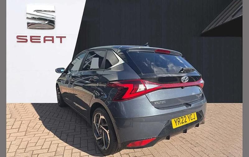 Used Hyundai i20 Premium 99 HP (72 kW) 2022 Grey Hatchback