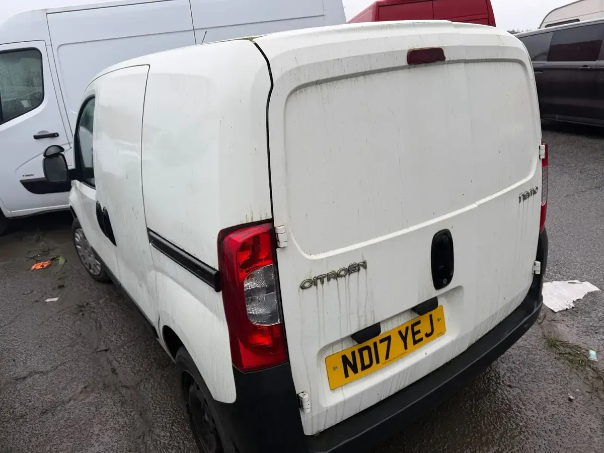 Used Peugeot Bipper 80 HP (58 kW) 2017 White MPV