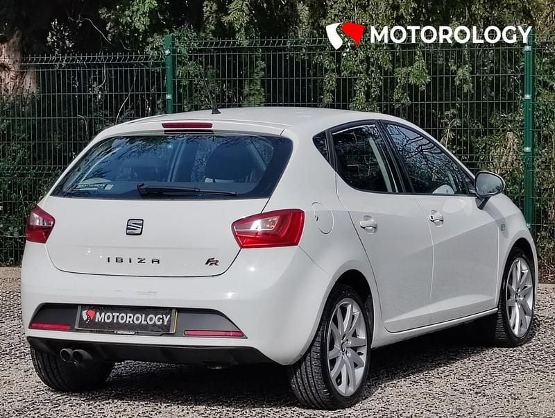 Used Seat Ibiza FR 105 HP (77 kW) 2015 White Hatchback