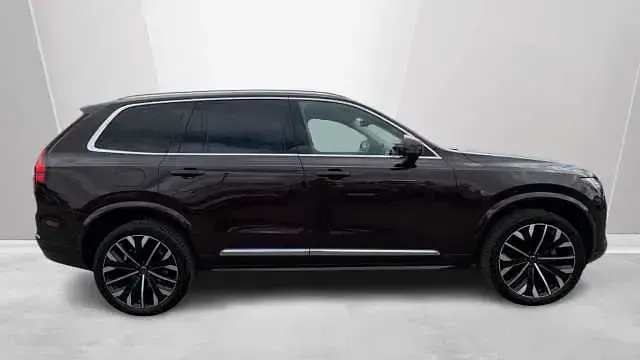 Begagnad Volvo XC90 Ultra 455 HK (334 kW) 2025 Röd SUV