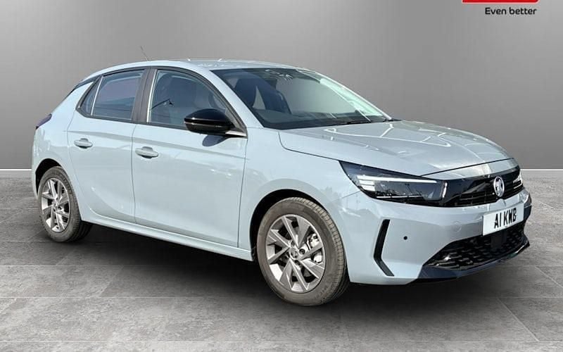 Used Vauxhall Corsa Design Edition 101 HP (74 kW) 2025 Hatchback